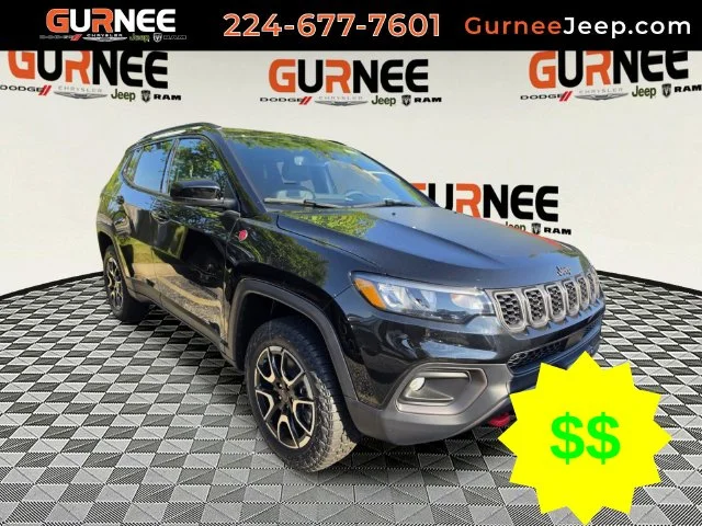 New 2026 Diamond Black Crystal Pearl-Coat Exterior Paint Jeep Trailhawk image 1