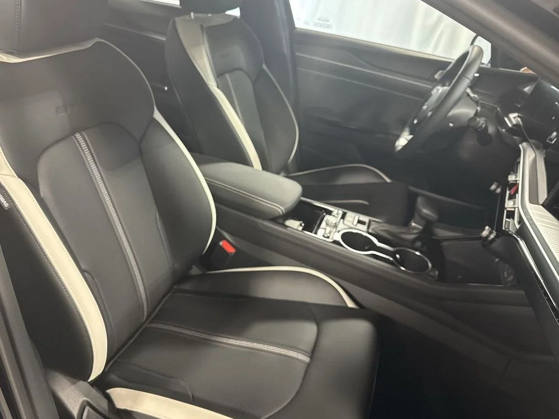 New 2026 Snow White Pearl Kia GT-Line image 29