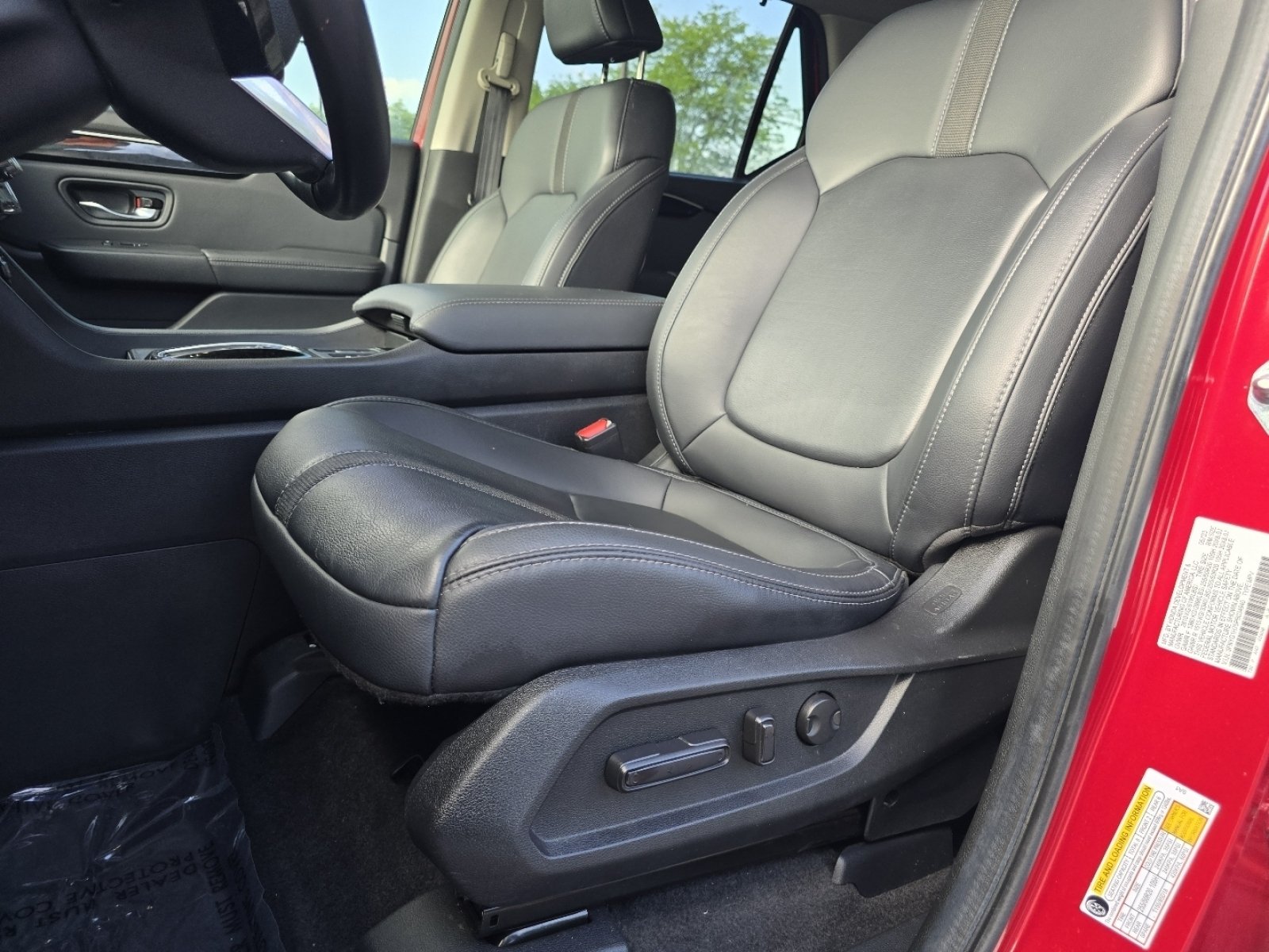 Certified Used 2023 Radiant Red Metallic II Honda Touring image 27