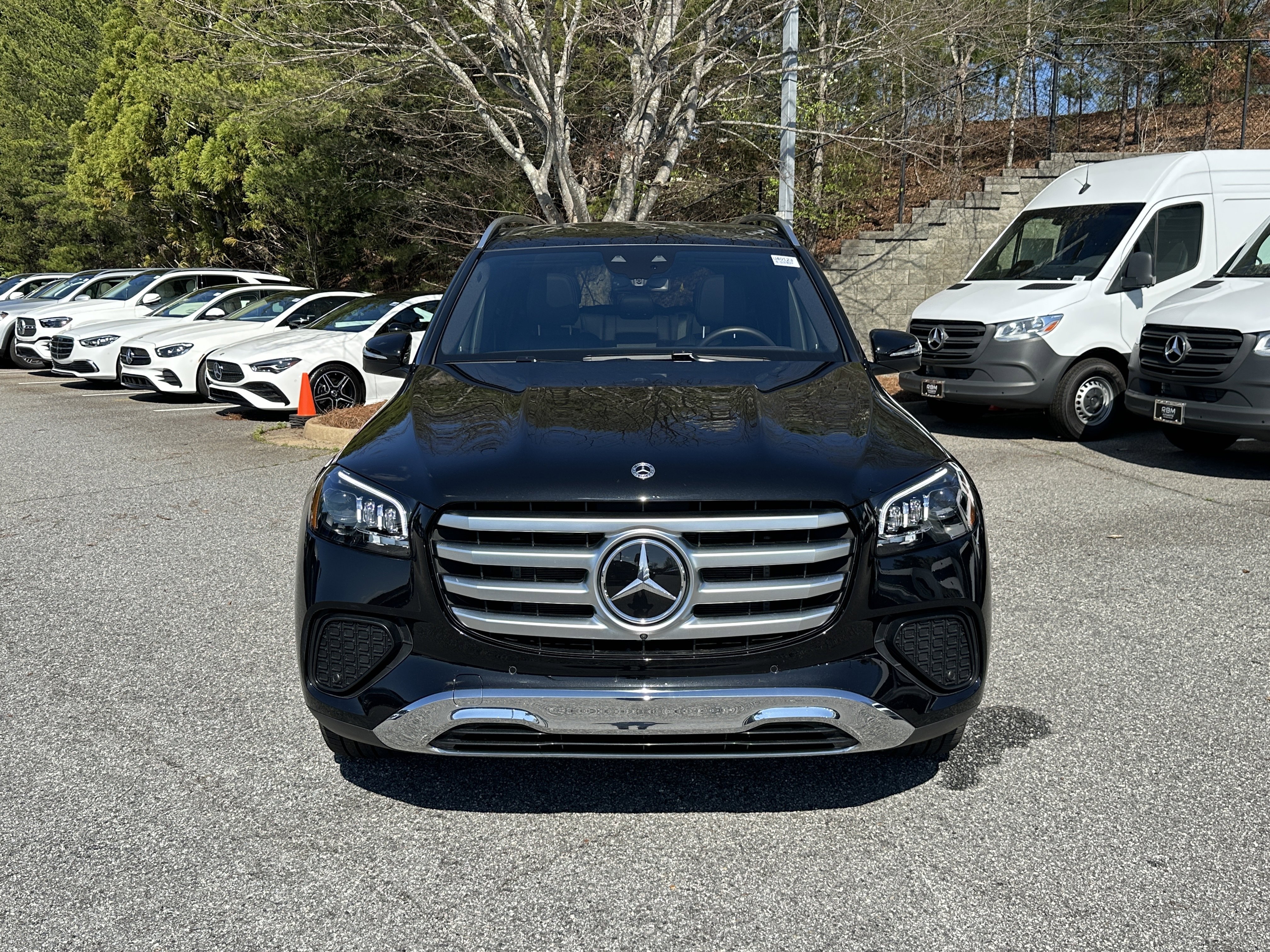 Certified Used 2025 Black Mercedes-Benz GLS 450 image 3