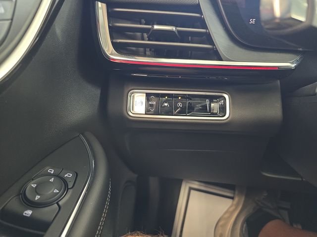 Used 2025 Gray Buick Preferred image 20