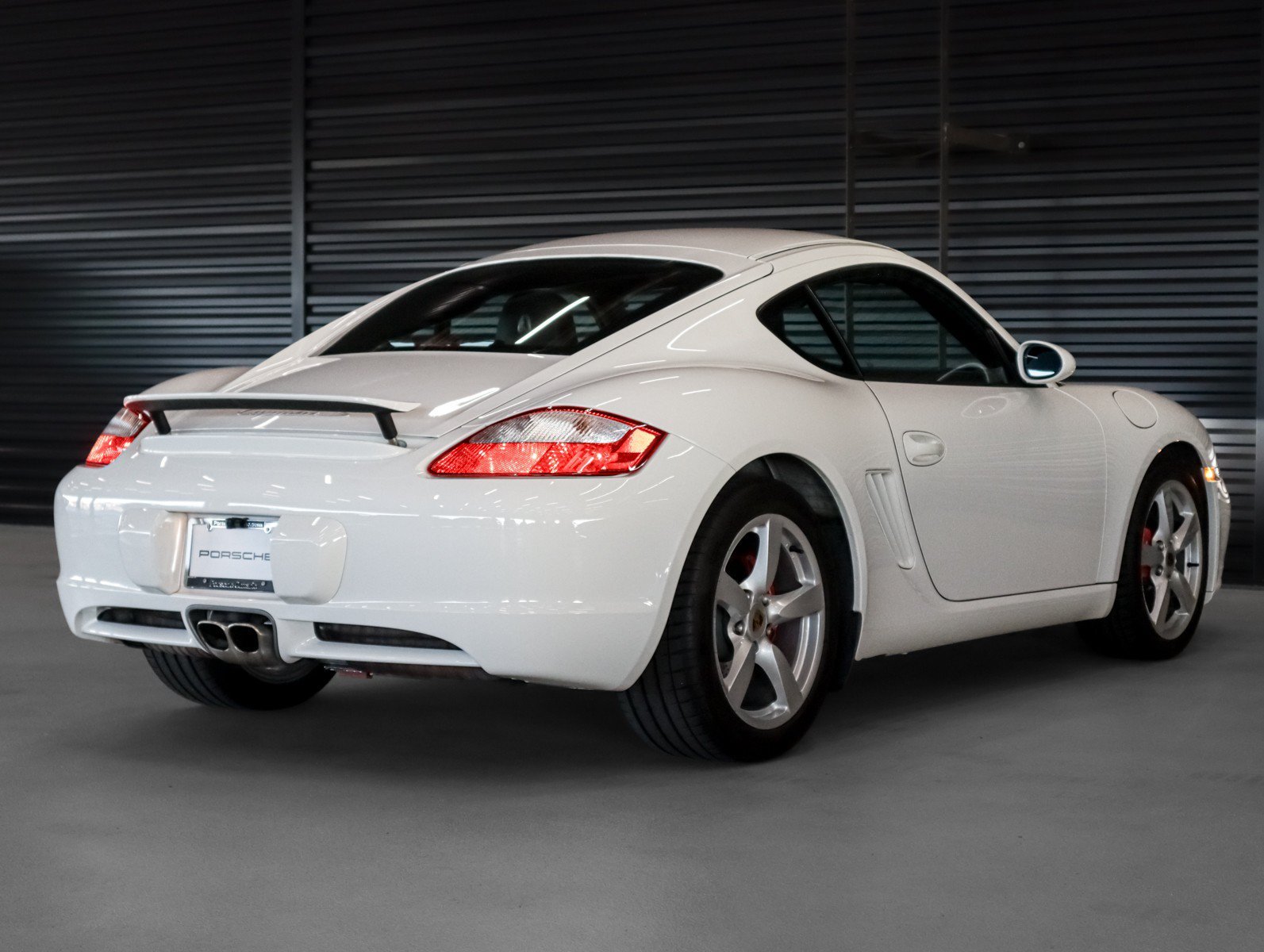 Used 2006 Carrara White Porsche S w/6 speed manual transmission image 9