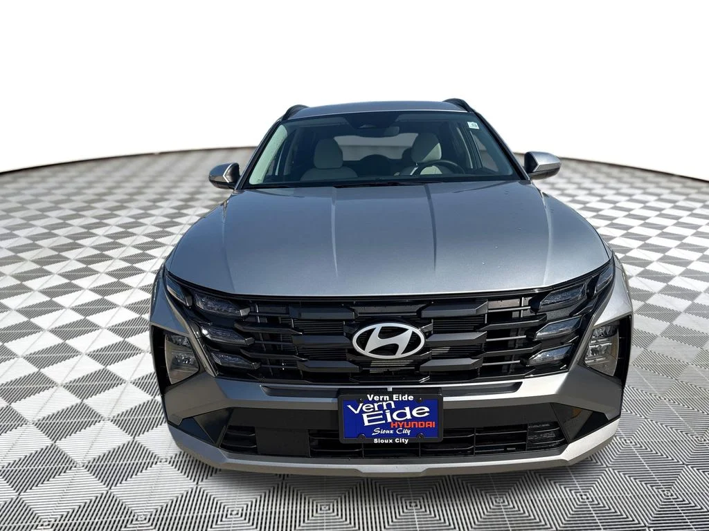 New 2026 Silver Hyundai SEL image 8