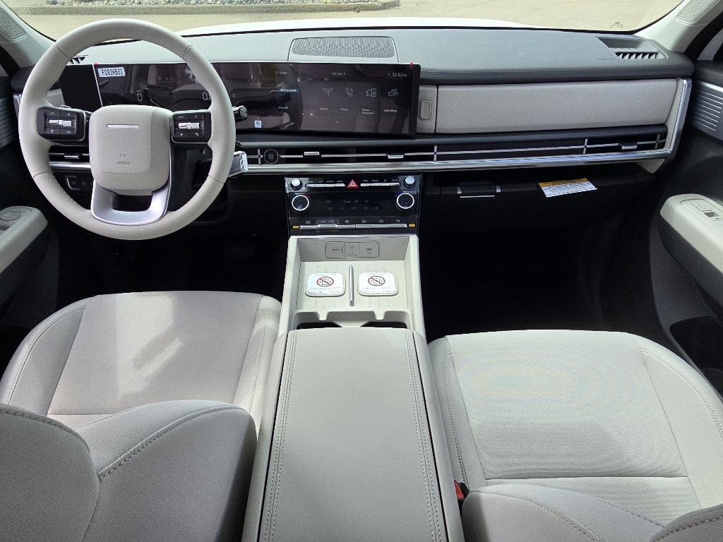New 2026 Serenity White Hyundai SE image 25