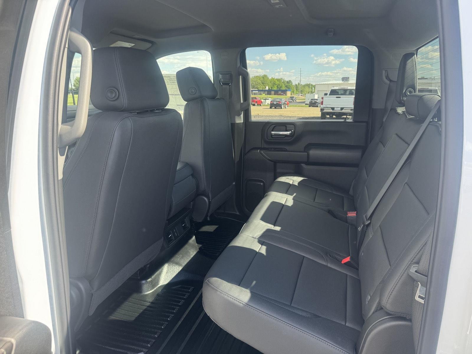 New 2026 Summit White Chevrolet Work Truck image 10