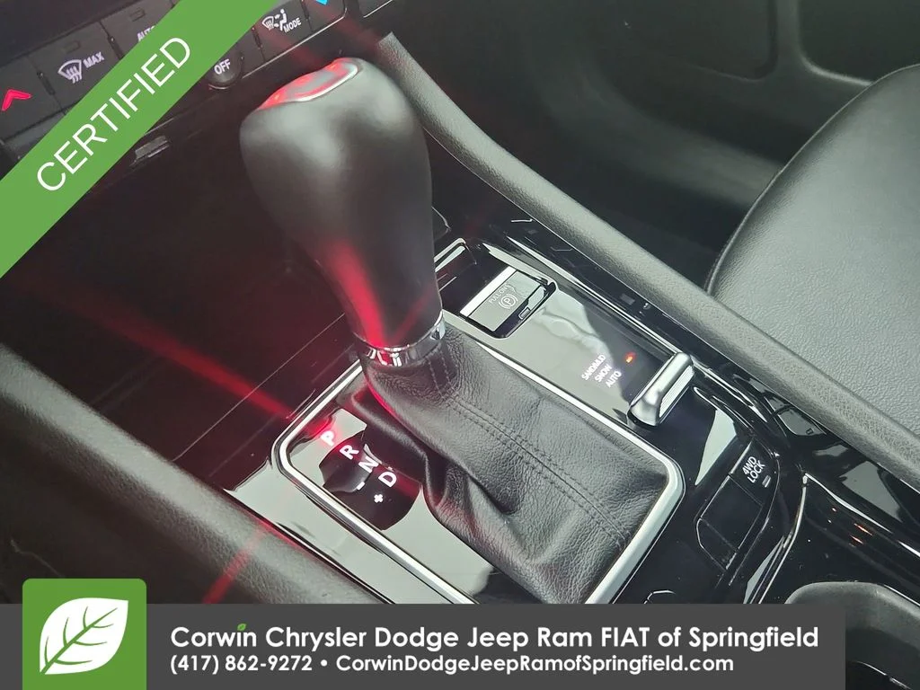 Certified Used 2025 Silver Jeep Limited image 26