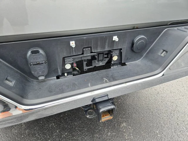 Used 2025 Gray Chevrolet LT image 16