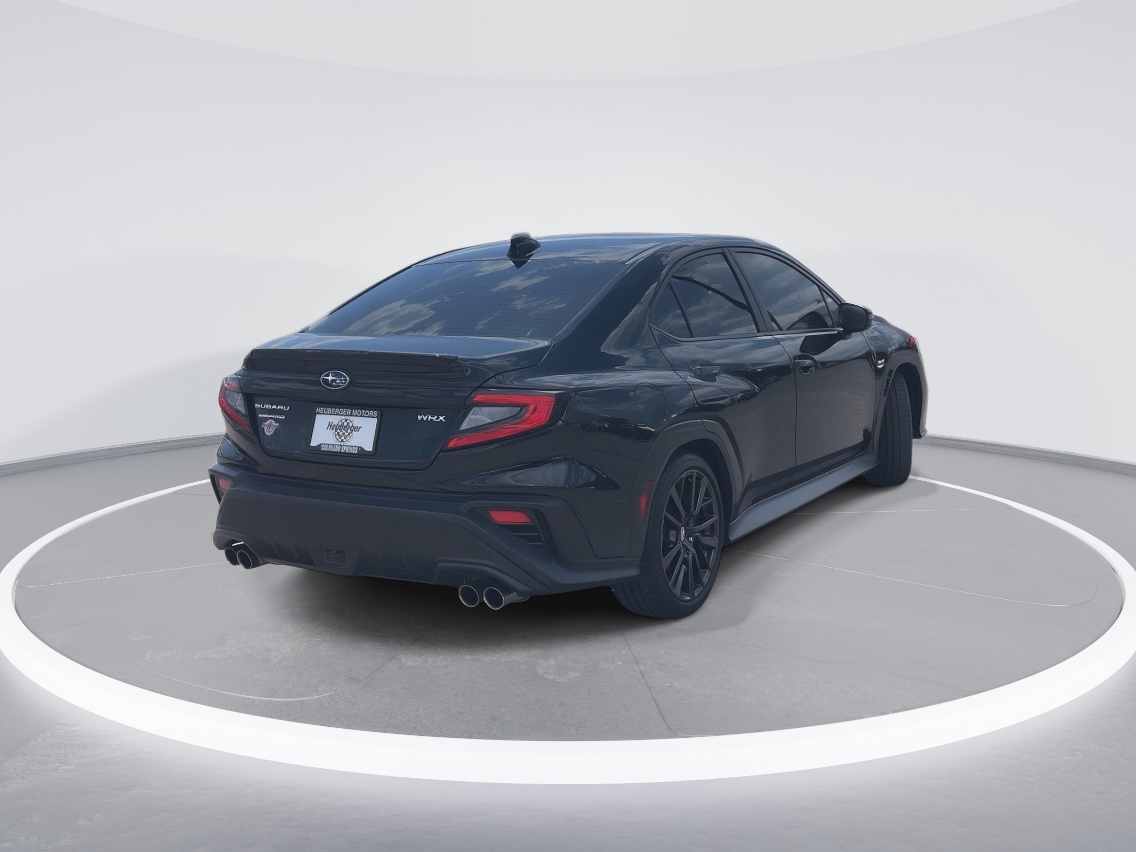 Used 2023 Crystal Black Silica Subaru Limited image 5