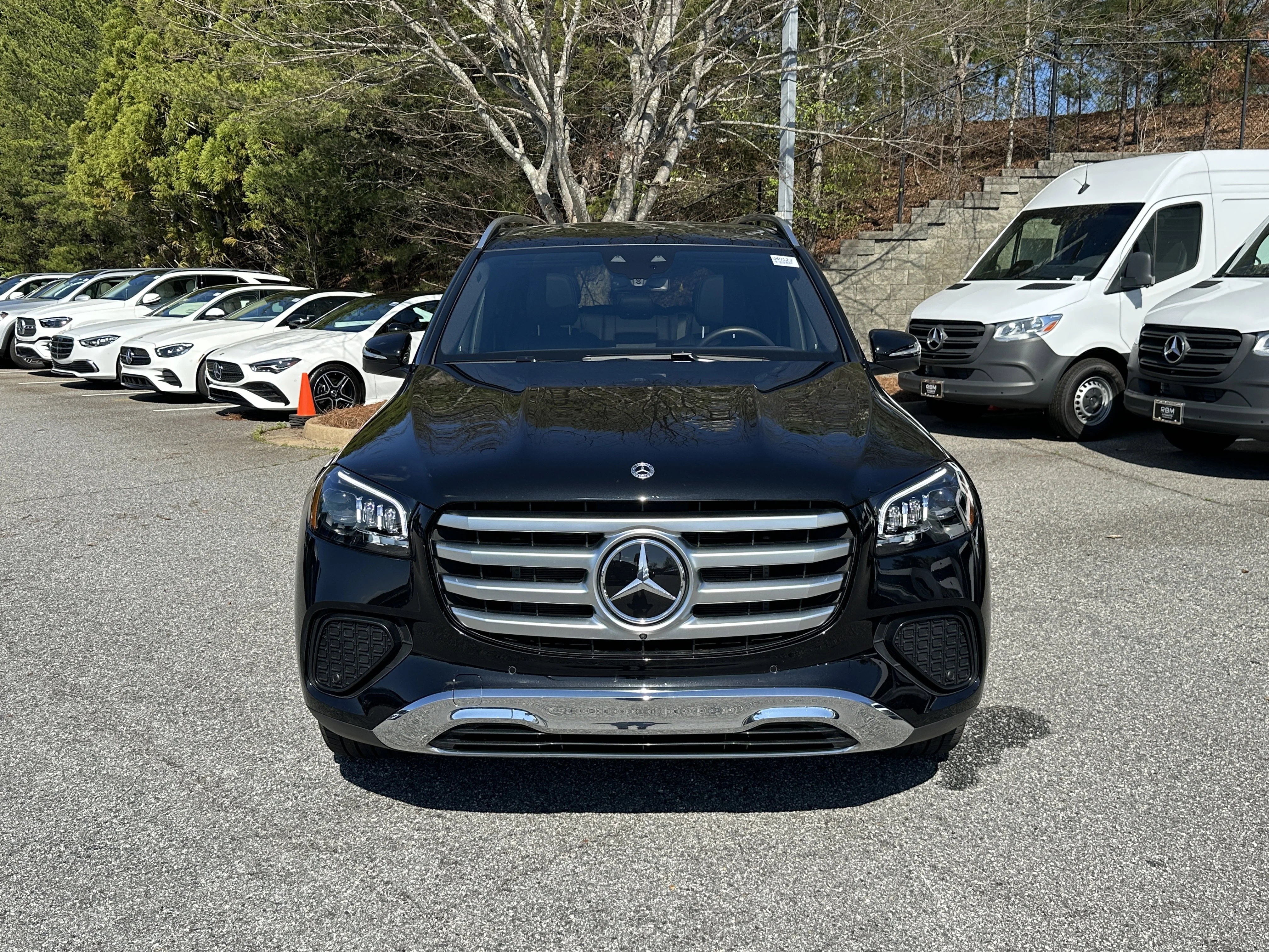 Certified Used 2025 Black Mercedes-Benz GLS 450 image 3