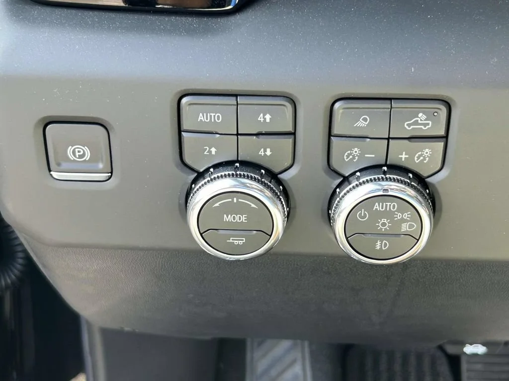 New 2026 Onyx Black GMC Denali Ultimate image 26