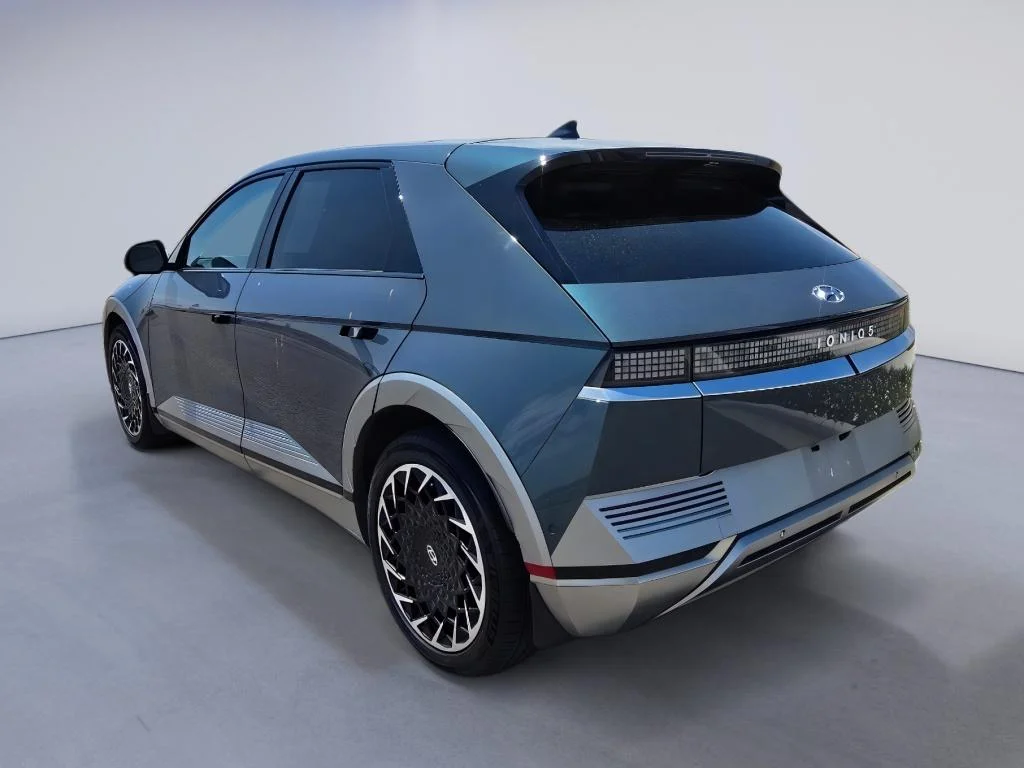 Used 2023 Digital Teal Hyundai Limited image 3
