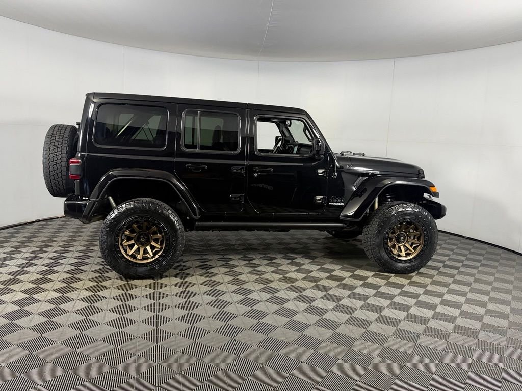 Used 2021 Black Jeep Unlimited Sahara High Altitude image 7