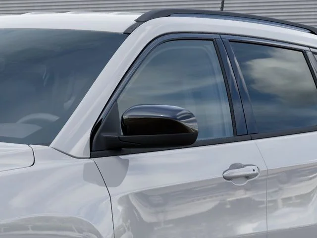 New 2026 Bright White Clearcoat Jeep Latitude image 13
