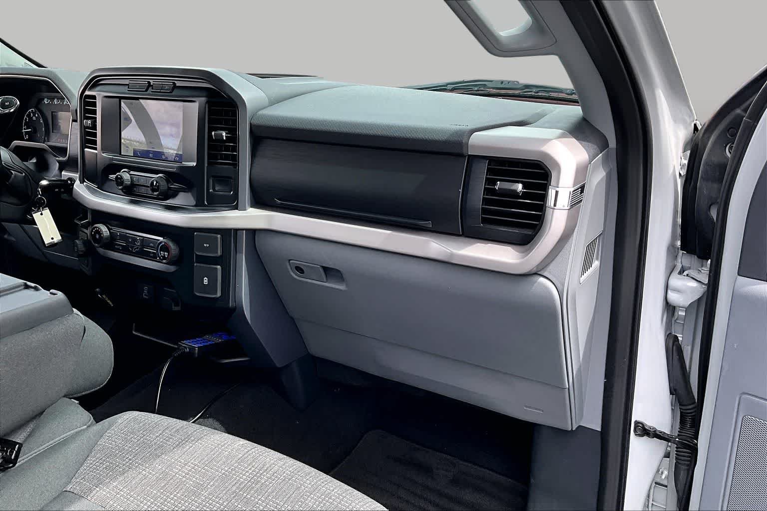 Used 2023 Avalanche Ford XLT image 18