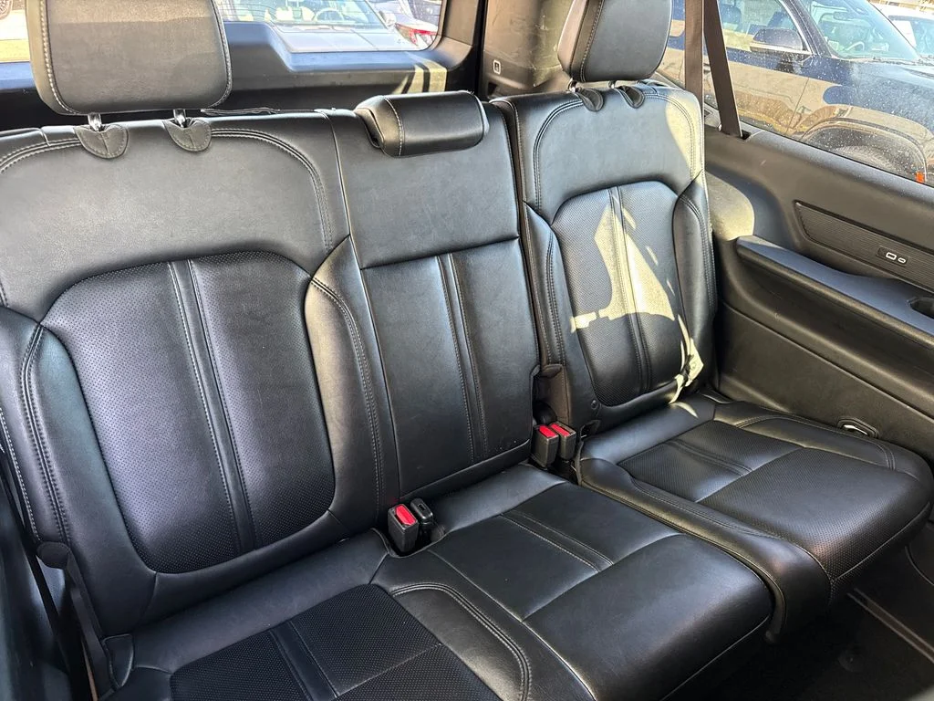 Certified Used 2024 White Jeep Series II image 6