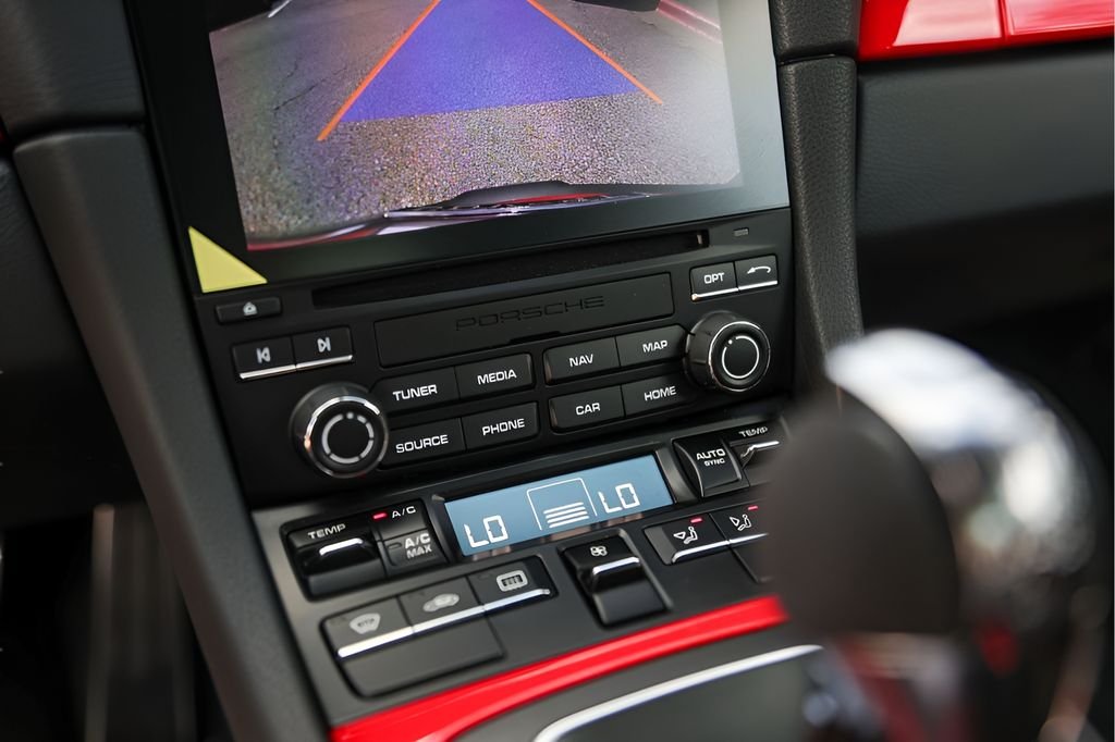 Used 2018 Red Porsche GT3 image 23