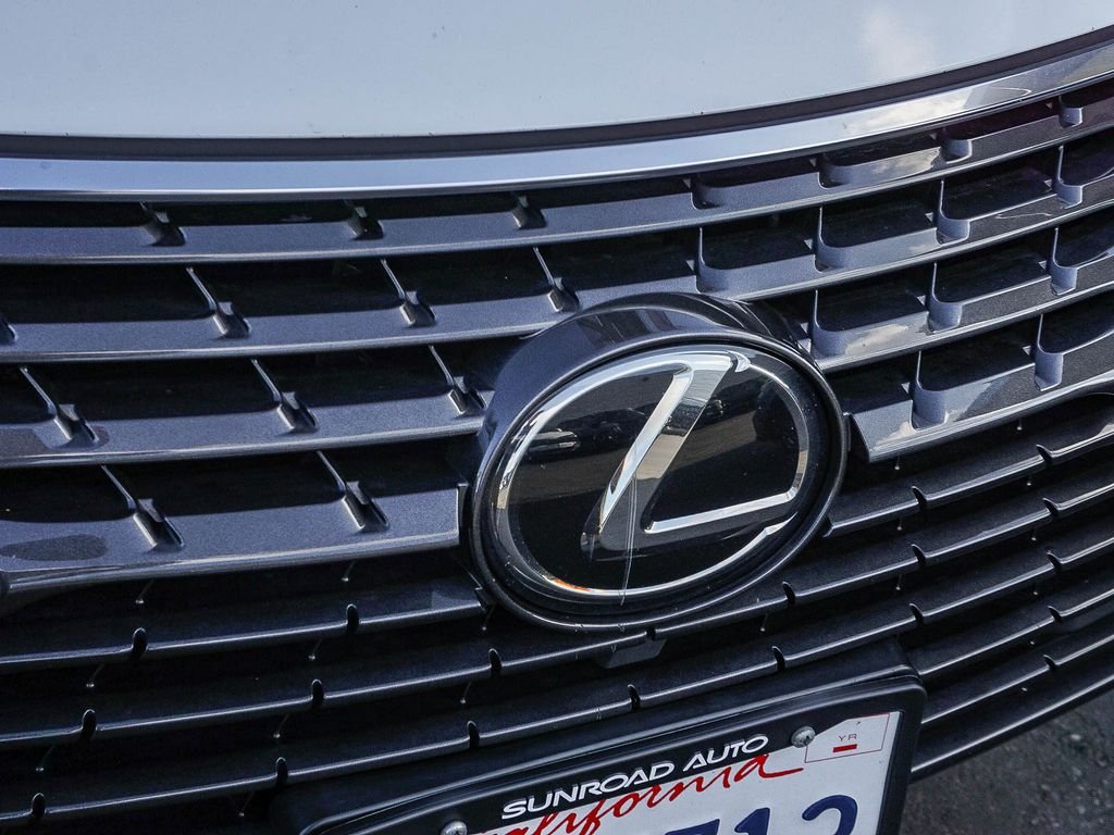 Used 2019 White Lexus 300 Base image 12