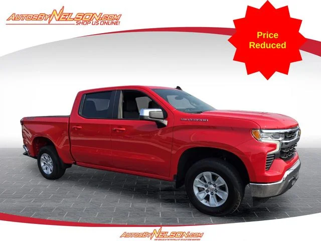 Used 2025 Red Chevrolet LT image 1