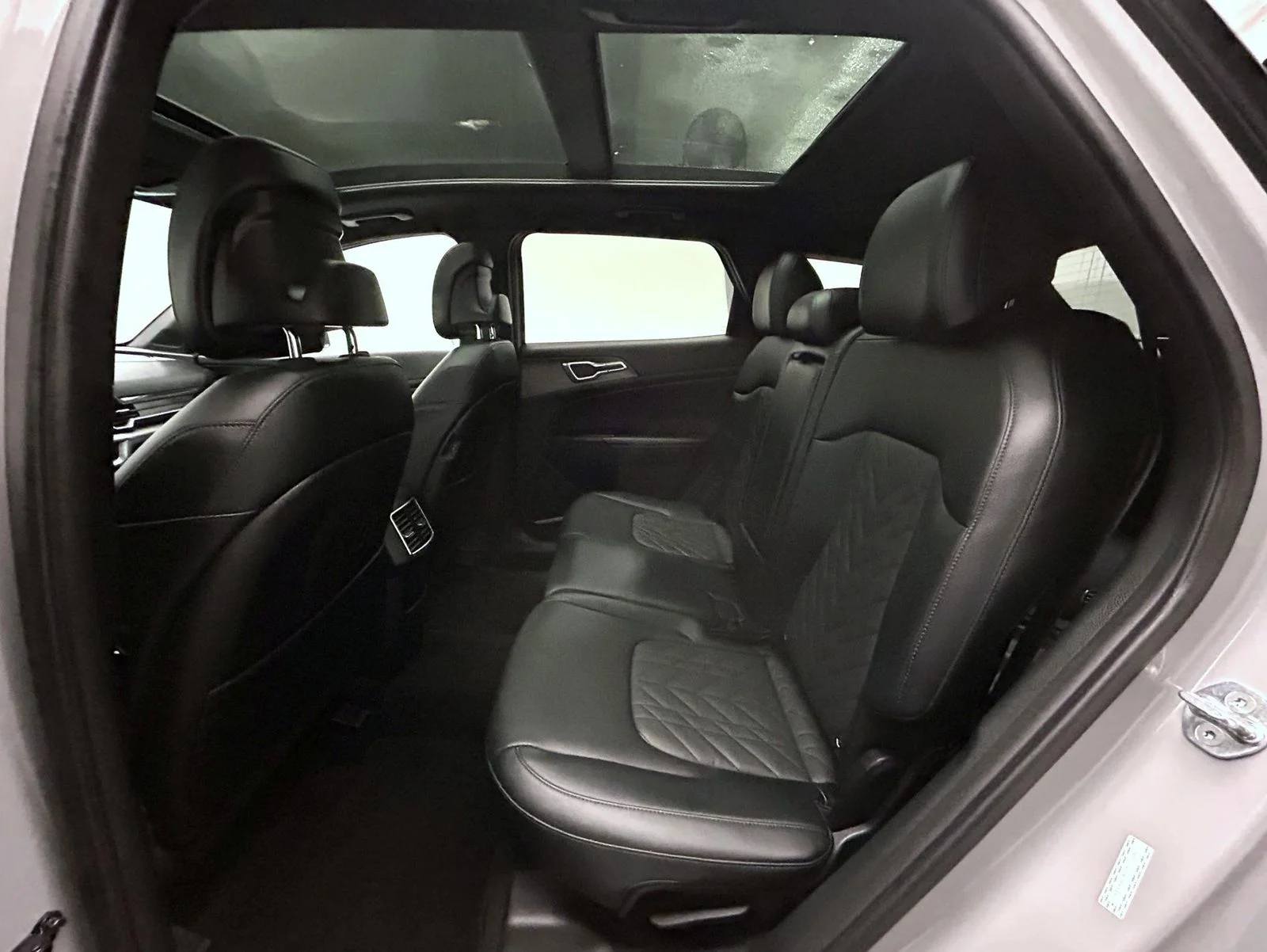 Used 2023 Gray Kia X-Line image 19