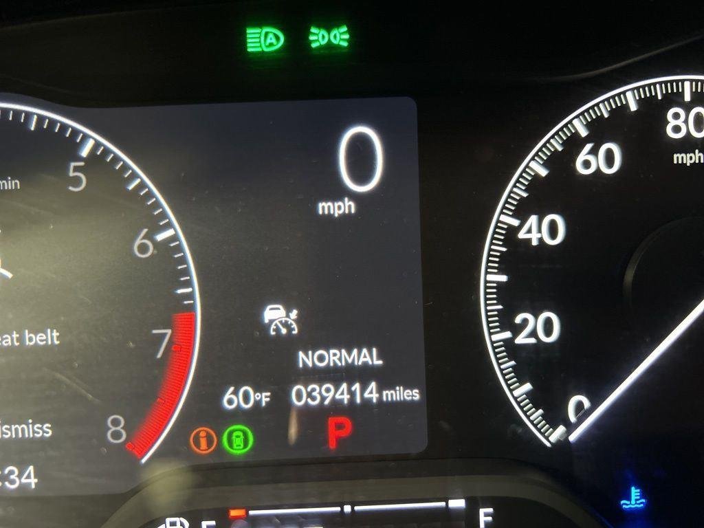 Used 2024 Sonic Gray Pearl Honda Sport image 13