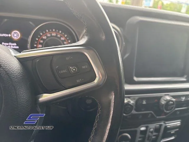 Used 2018 Black Jeep Unlimited Sahara image 28
