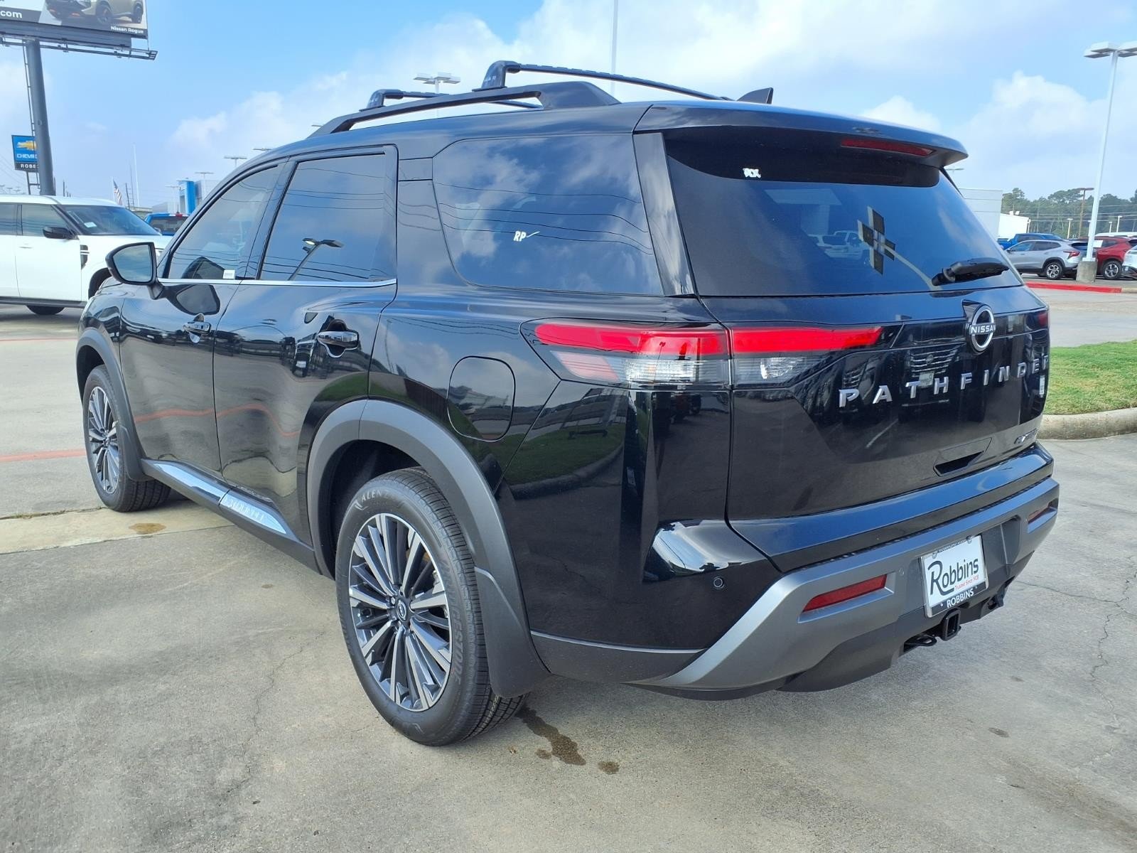 2026 Nissan Pathfinder Platinum Black at Robbins Nissan