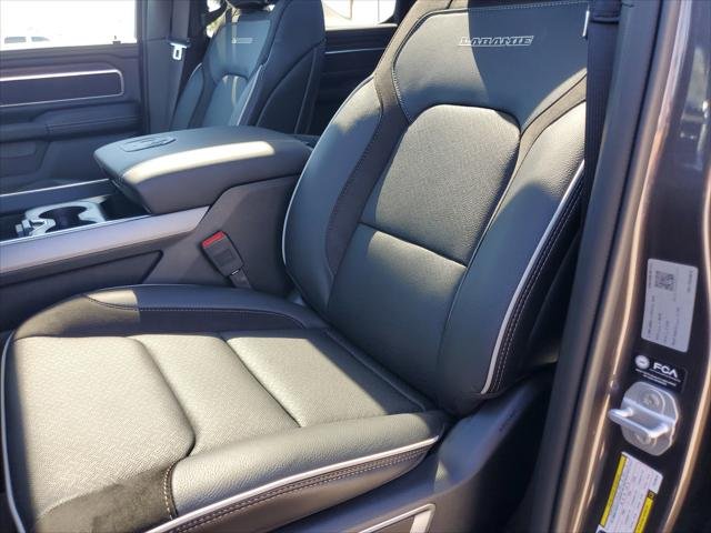 New 2026 Granite Crystal Metallic Clear-Coat Exterior Paint RAM LARAMIE image 39