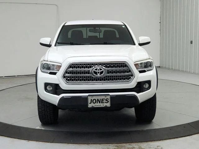 Used 2017 White Toyota TRD Off-Road image 3