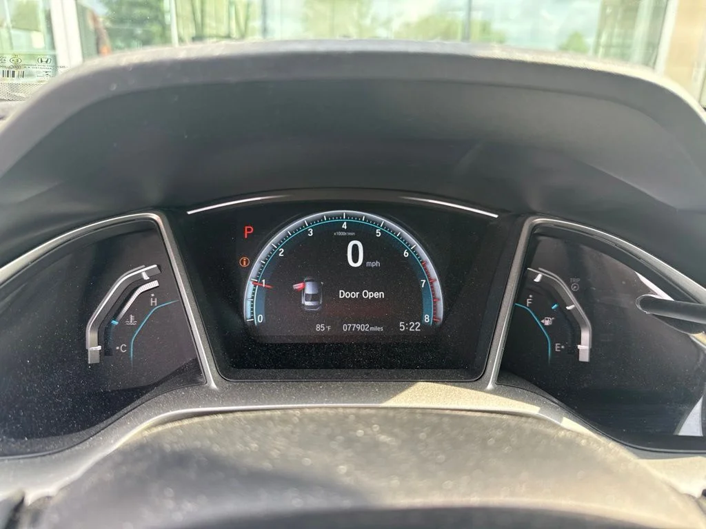 Certified Used 2018 Gray Honda EX-L image 6