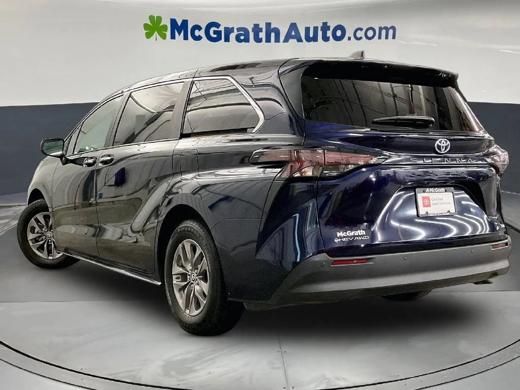 Used 2025 Blue Toyota XLE image 3