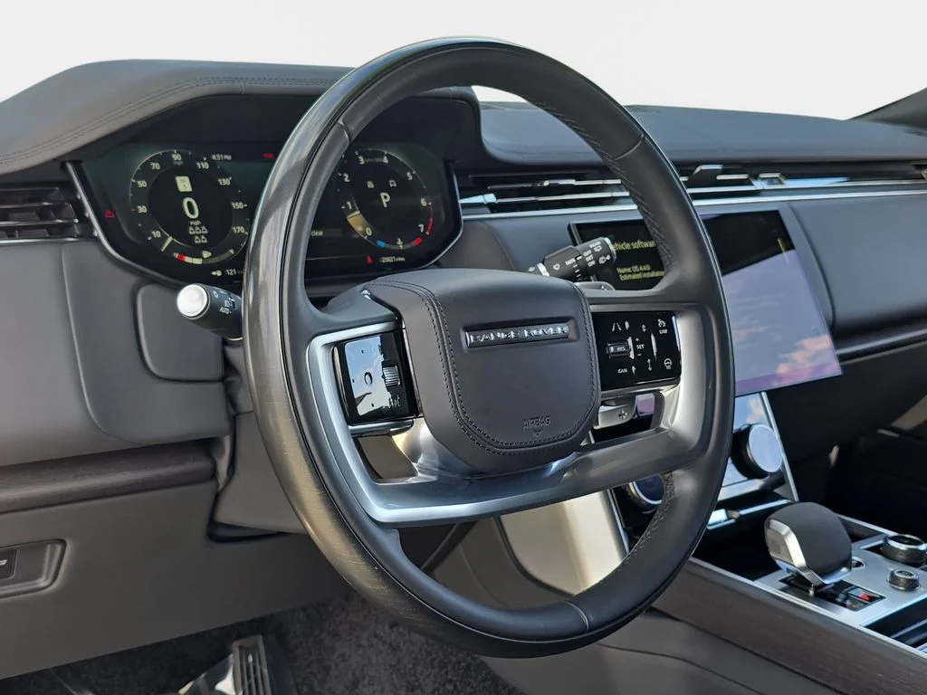 Certified Used 2023 Black Land Rover SE image 18