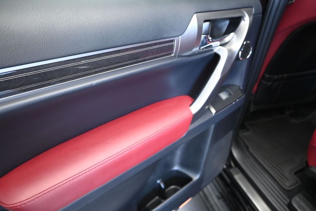 Certified Used 2022 BLACK Lexus 460 image 15