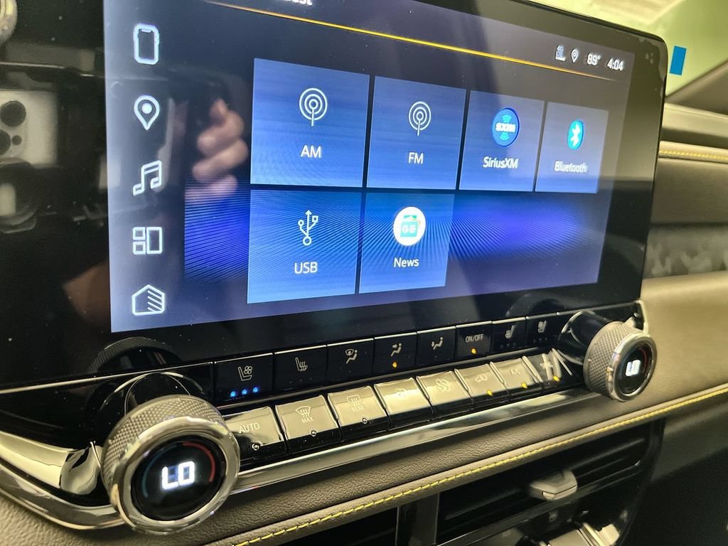 2026 Chevrolet Colorado ZR2 - Photo 16