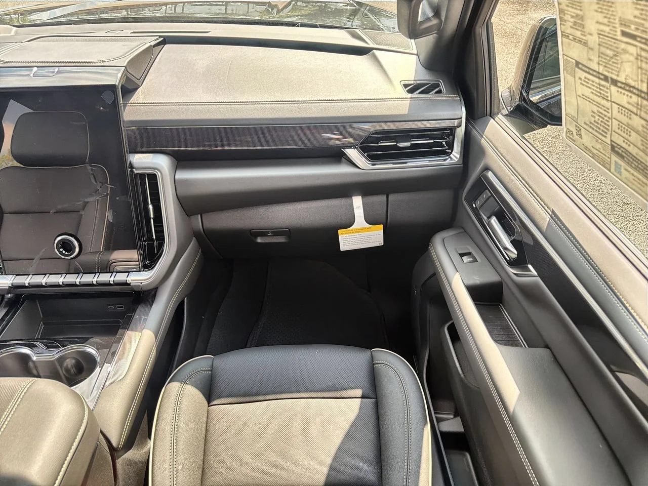New 2026 Titanium Rush Metallic GMC Elevation image 24