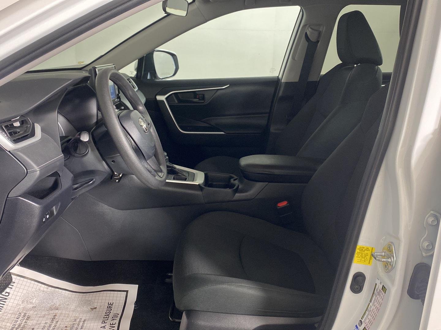 Used 2020 Super White Toyota LE image 20