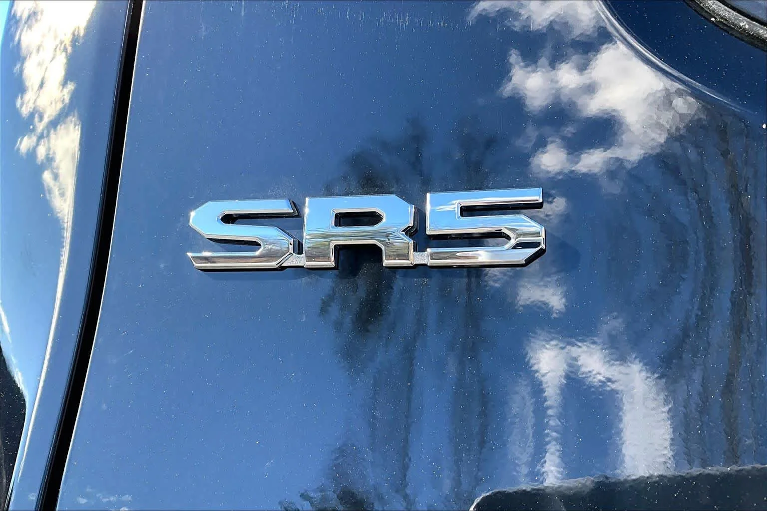 2026 Toyota Tacoma SR5 - Photo 15