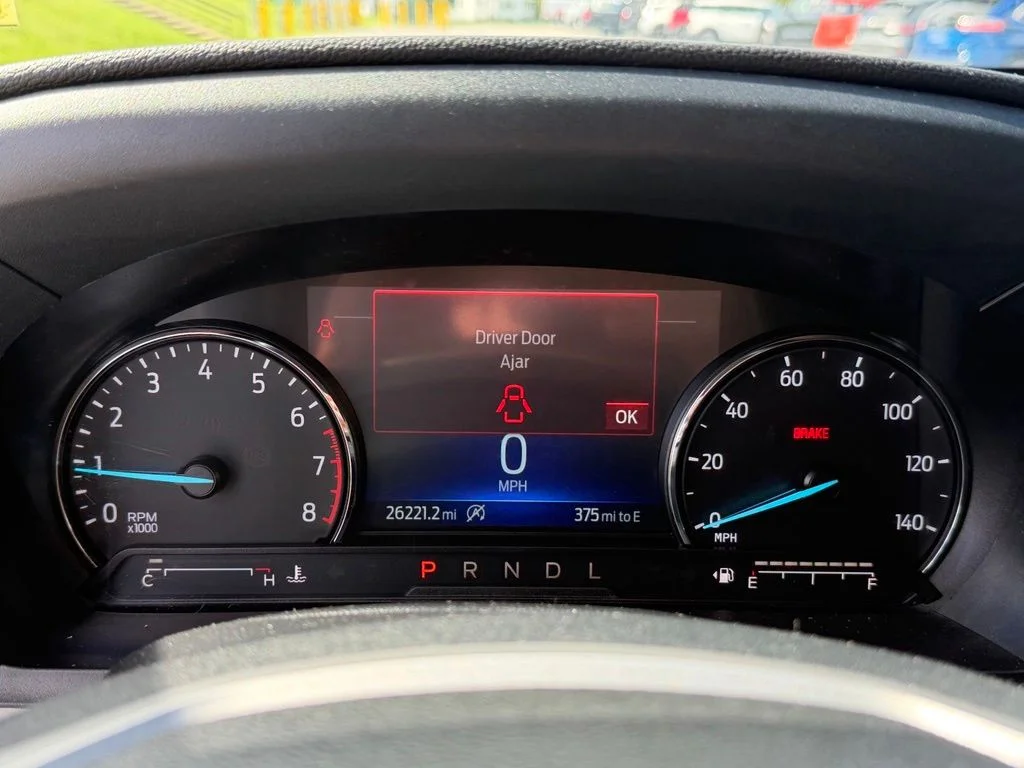 Used 2023 Black Ford XLT image 30