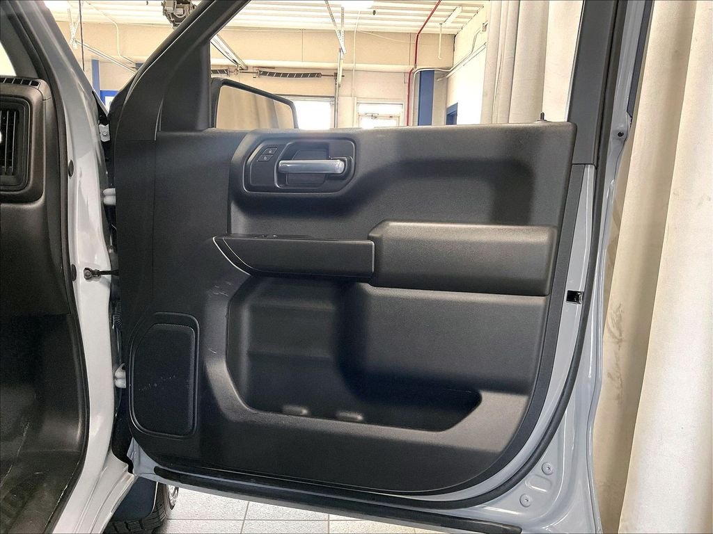 Used 2024 Gray Chevrolet Custom image 12