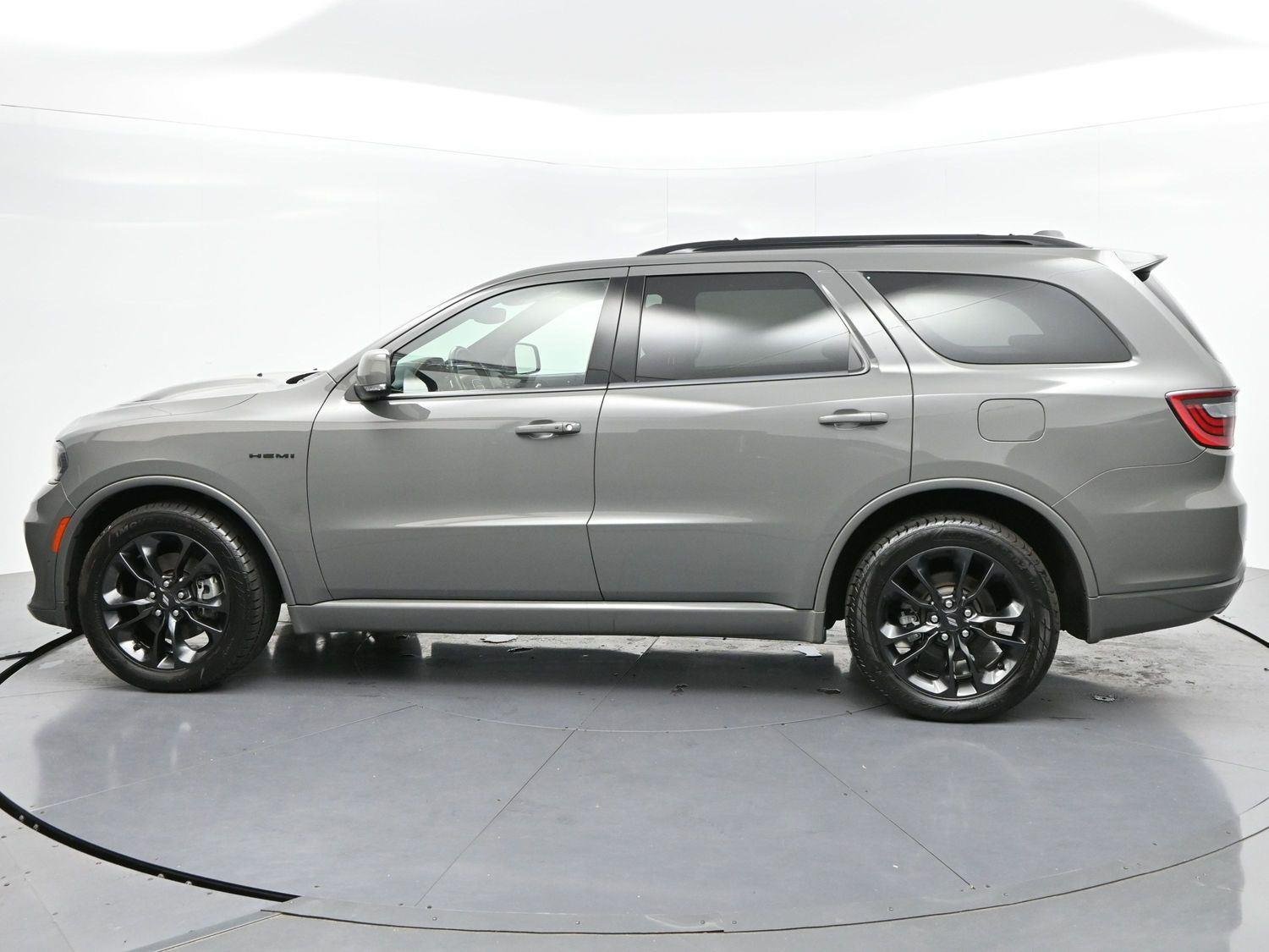 Used 2022 Destroyer Gray Clearcoat Dodge Orange Sport image 4