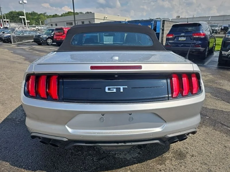 Used 2019 Silver Ford GT Premium image 9