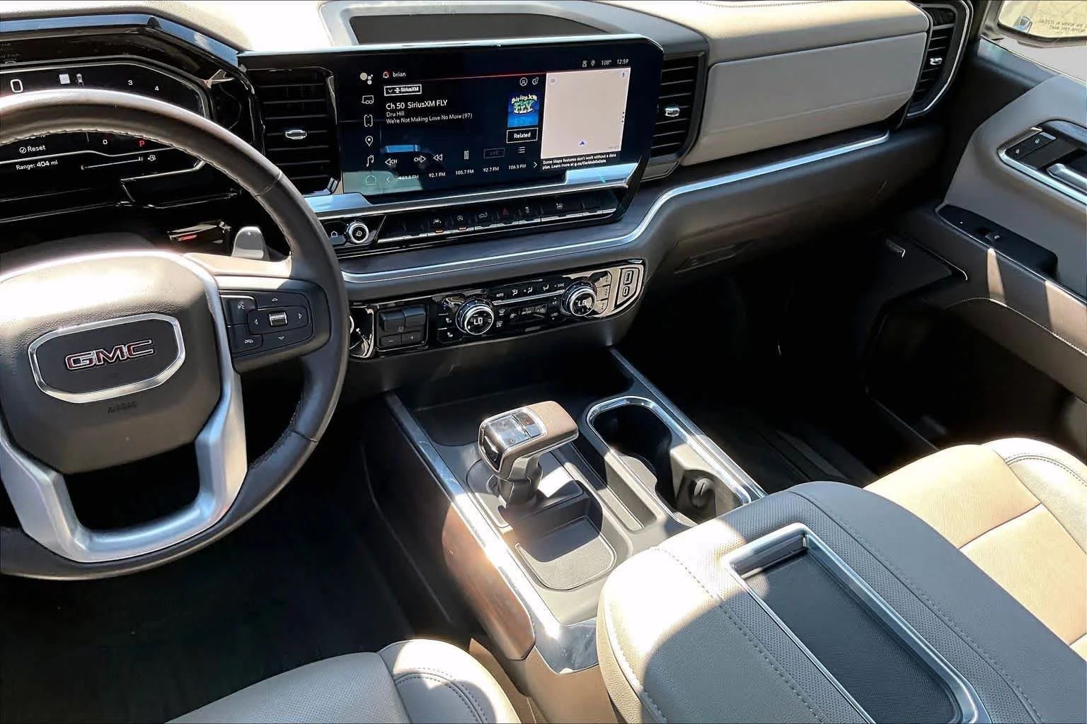 2022 GMC Sierra 1500 SLT - Photo 6