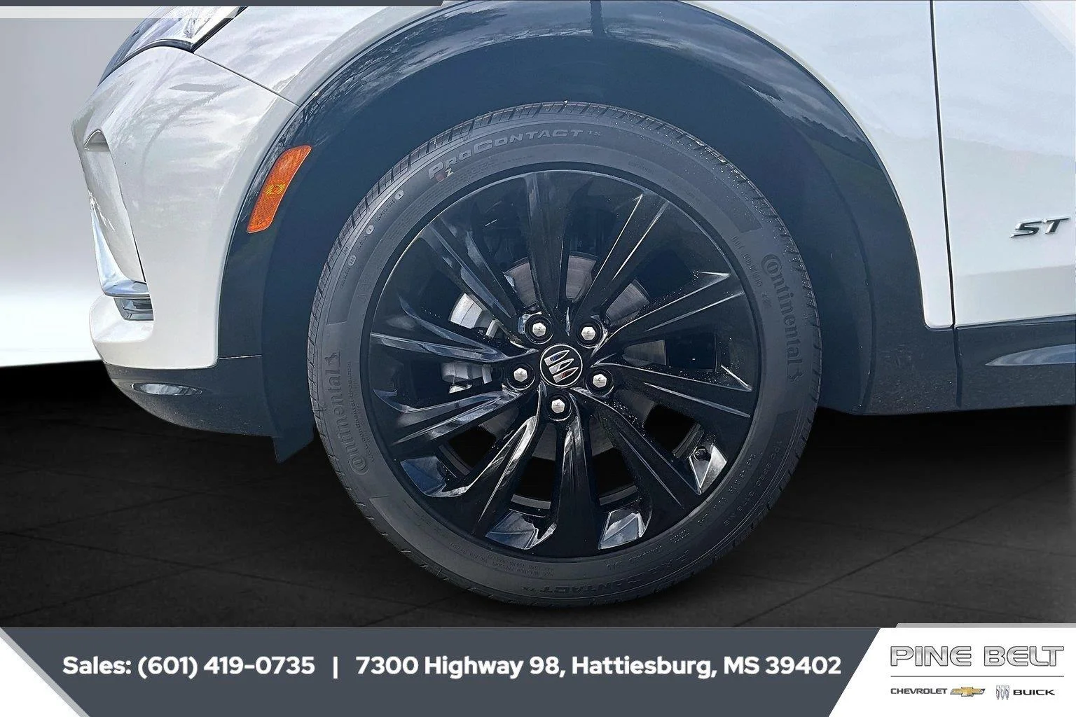 New 2026 Summit White Buick Sport Touring image 7