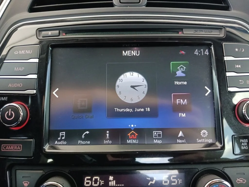 Used 2017 Brown Nissan Platinum image 11