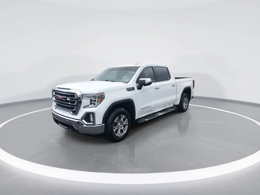 Used 2019 White GMC SLT image 4