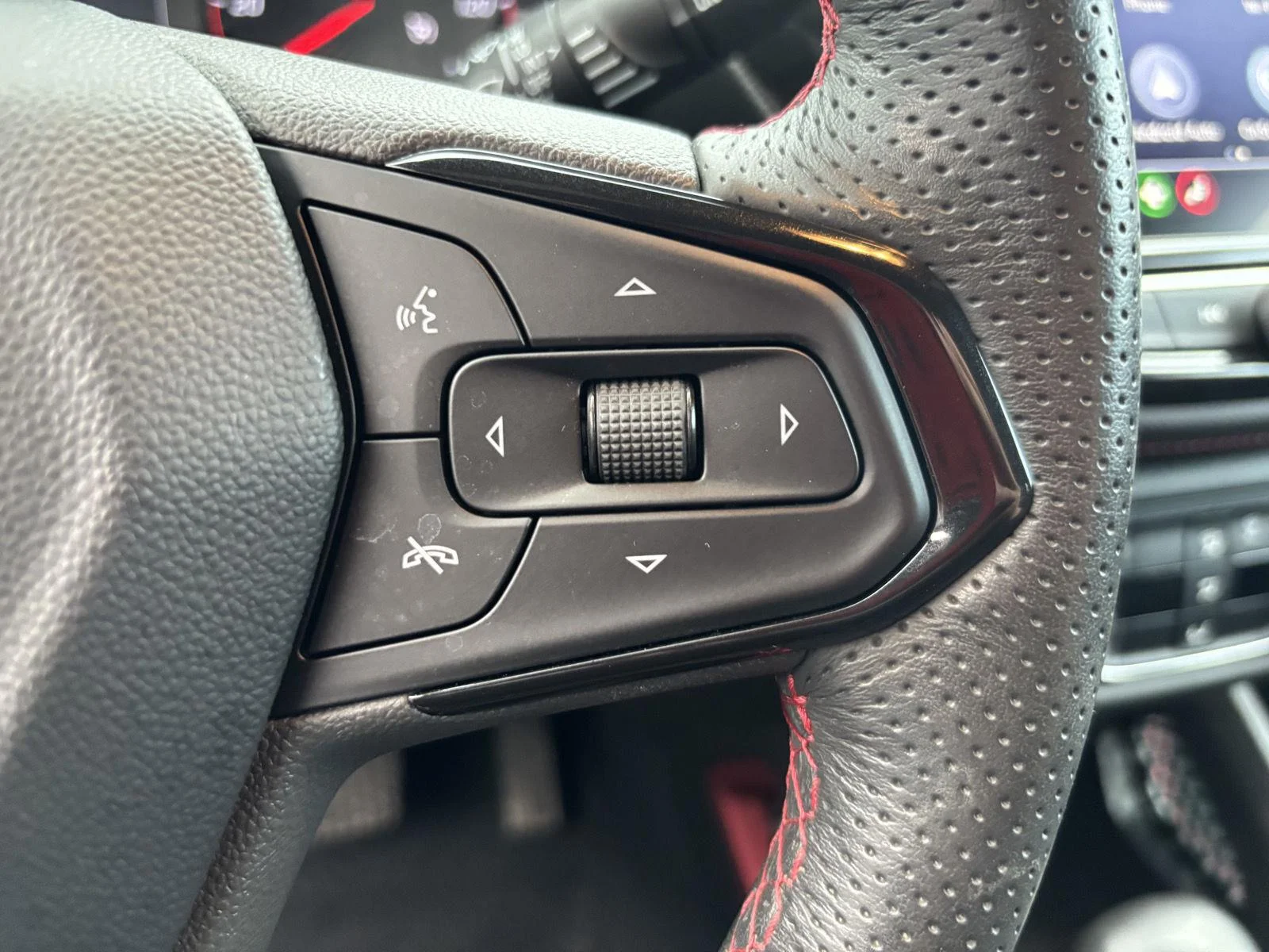 Used 2023 CRIMSON METALLIC Chevrolet RS image 22