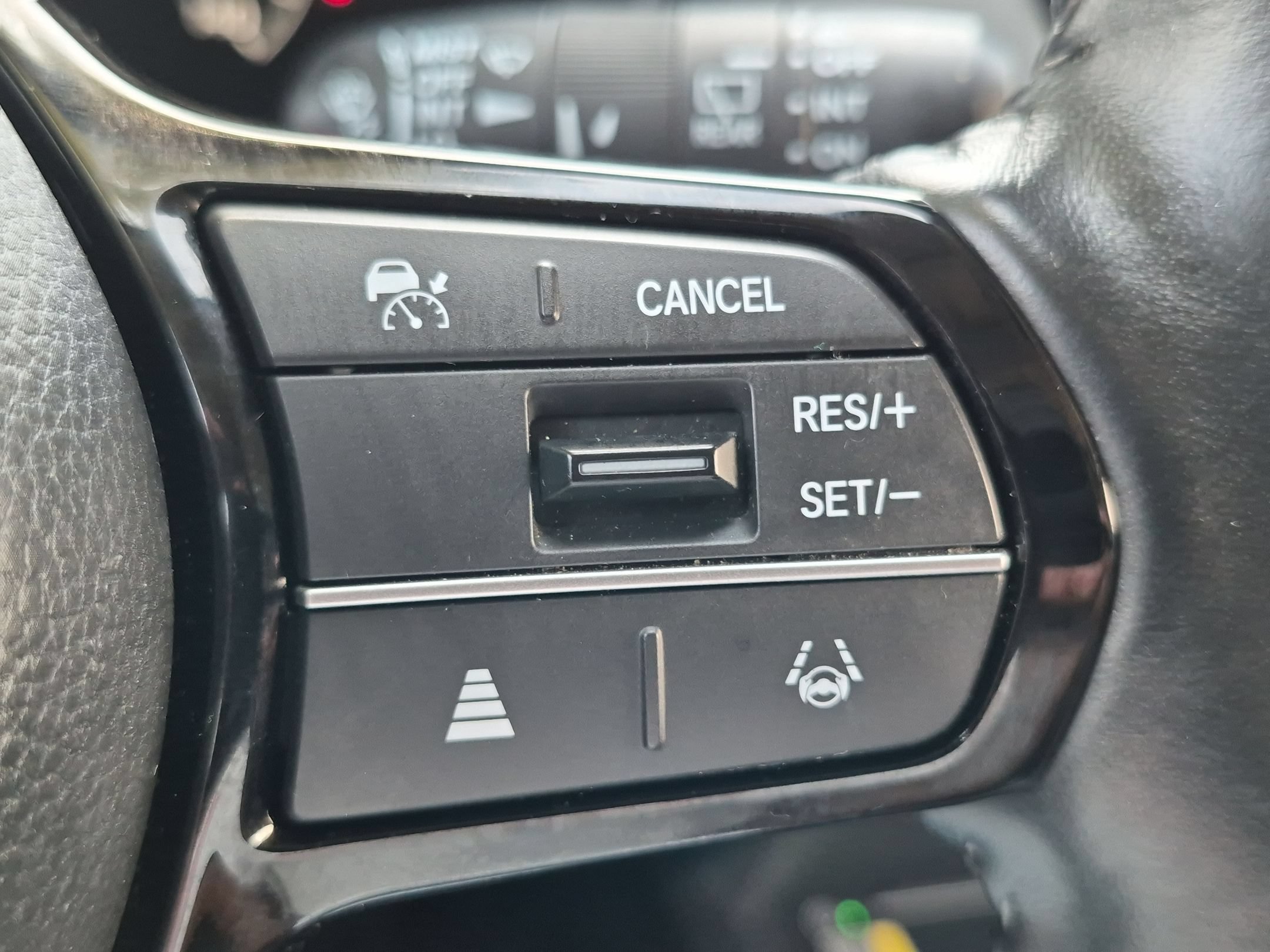 2023 Honda HR-V EX-L - Photo 15