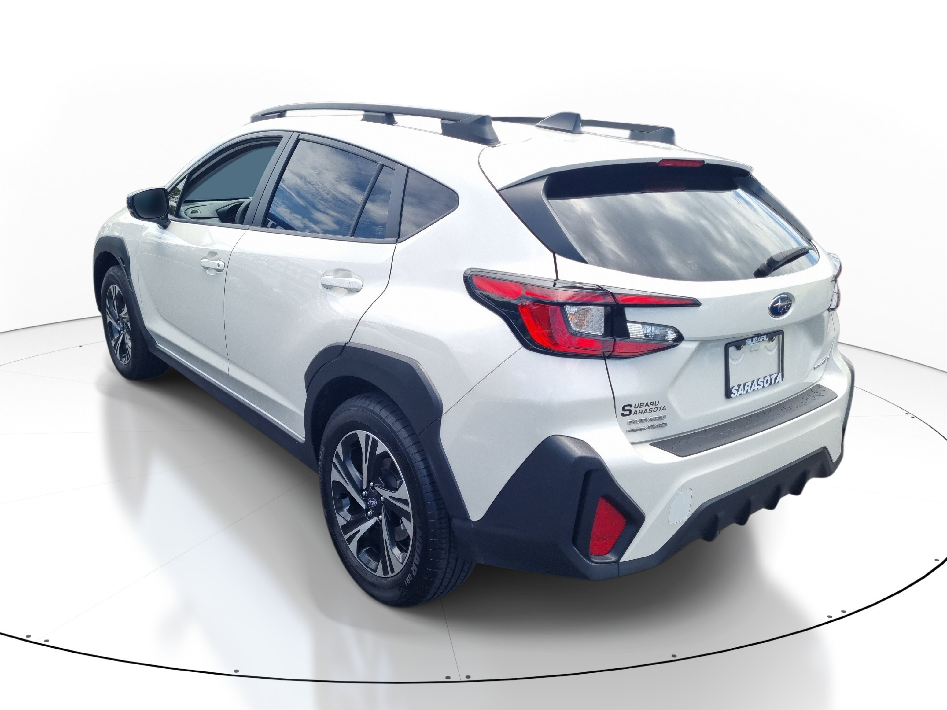 Used 2024 Crystal White Pearl Subaru Premium image 3