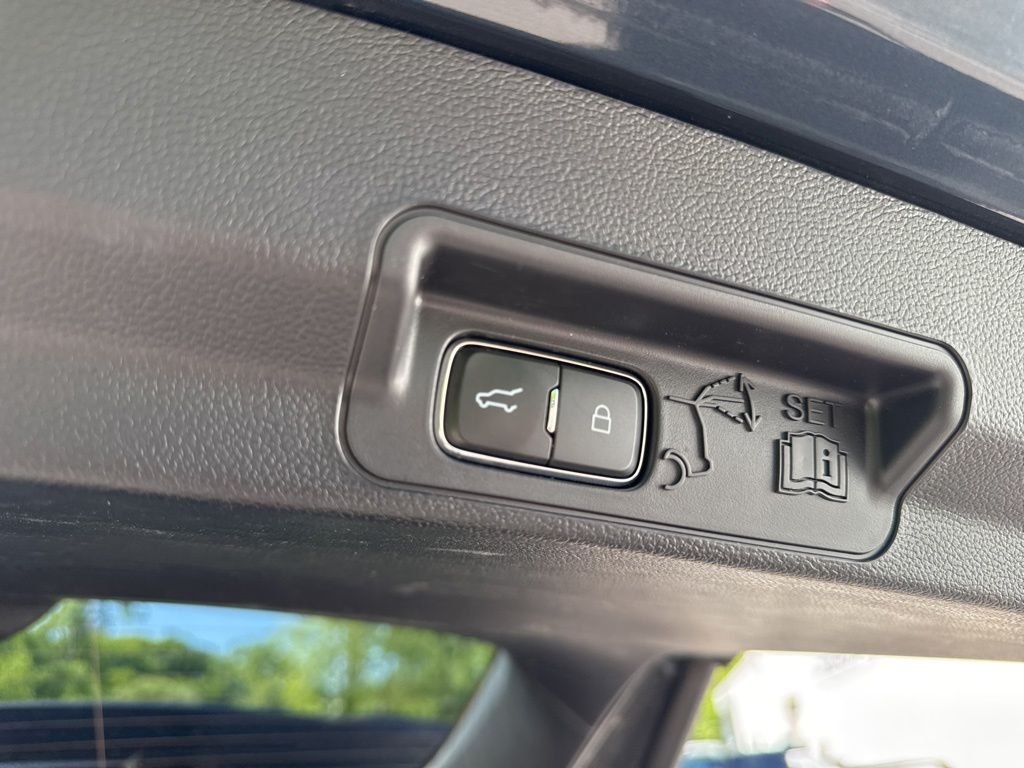 Used 2022 Blue Ford ST image 15