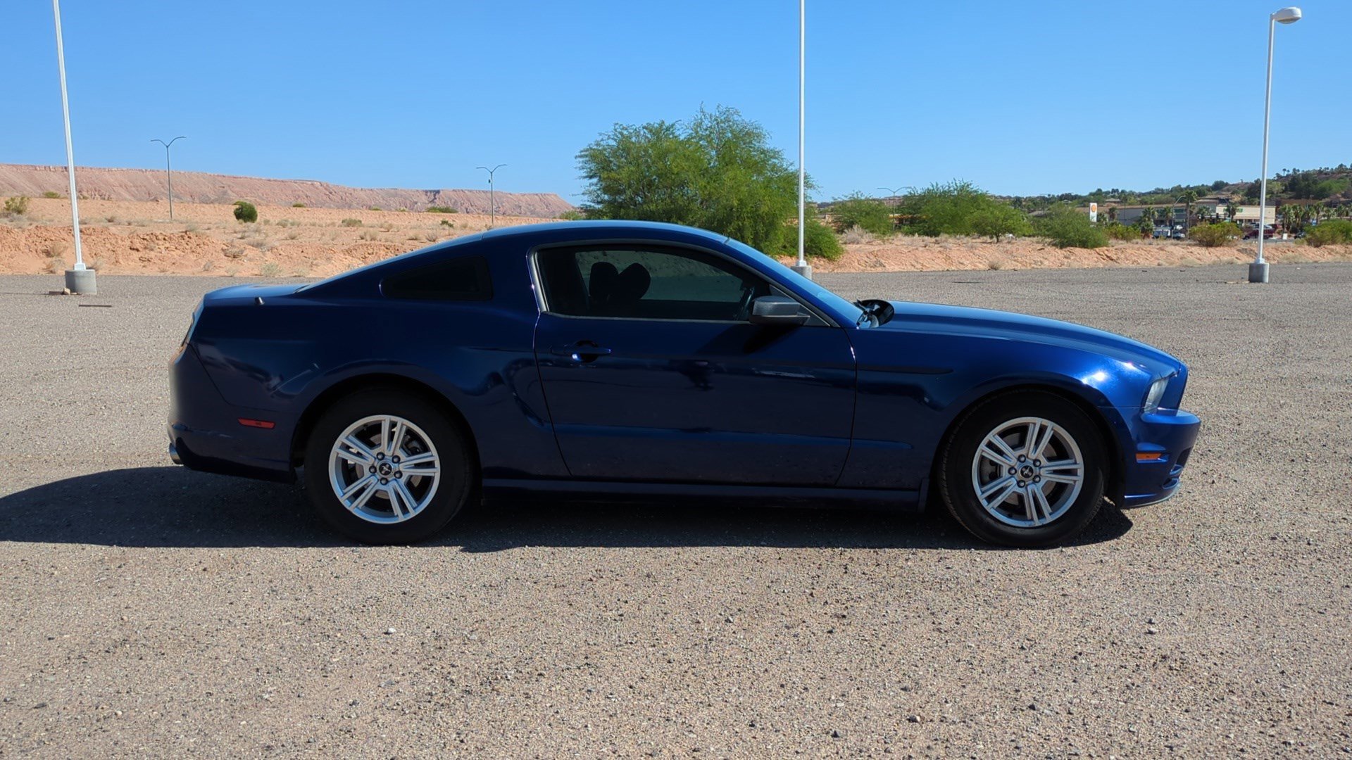 Used 2014 Ford Mustang V6 with VIN 1ZVBP8AM6E5242495 for sale in Mesquite, NV