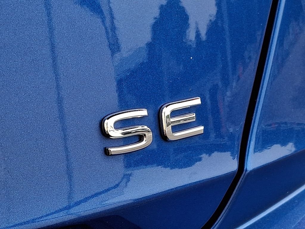 Used 2024 Blue Volkswagen 1.5T SE image 30